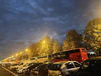 Otežan saobraćaj u Beogradu zbog SNS autobusa 2