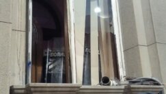 Završen protest opozicije ispred Skupštine grada: Policija razbila demonstracije građana (FOTO, VIDEO) 8