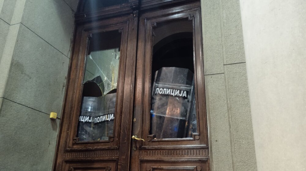 Srbija protiv nasilja: Poslali svoje huligane da prave incidente 1