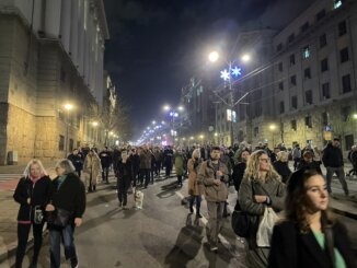 Završen deveti protest koalicije "Srbija protiv nasilja": Građani pozvani da se pridruže studentima sutra u 12 na platou ispred Filozofskog fakulteta (VIDEO,FOTO) 5