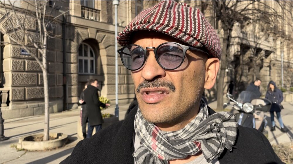 Glumac Ivan Jevtović na blokadi u Beogradu: Došao sam da vidim da li je mladima i studentima potrebna bilo kakva pomoć ili asistencija 1