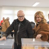 Vučević: Napadnuta aktivistkinja SNS u Novom Sadu 4