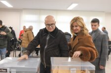 IZBORI Vučić proglasio pobedu, Miroslav Aleksić kaže da nema govora da je SNS pobedila u Beogradu, Nestorović najveće iznenađenje (FOTO, VIDEO) 31