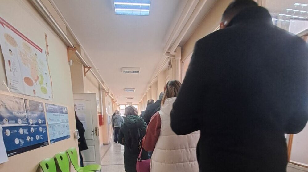 Dveri prijavile policiji, RIK i GIK tri teža "kršenja zakona" na glasanju u Nišu, među kojima i "bugarski voz" 1