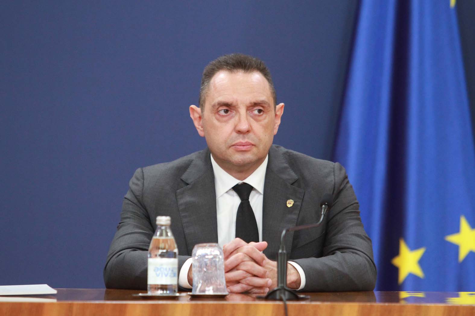 Aleksandar Vulin "To se vas ne tiče, to BIA odlučuje": Zašto su za vreme Vulinovog mandata proterivani politički nepodobni Rusi 2