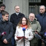 Koja neformalna saznanja ima opozicija posle vesti da je Ustavni sud formirao predmete po njihovim zahtevima? 7