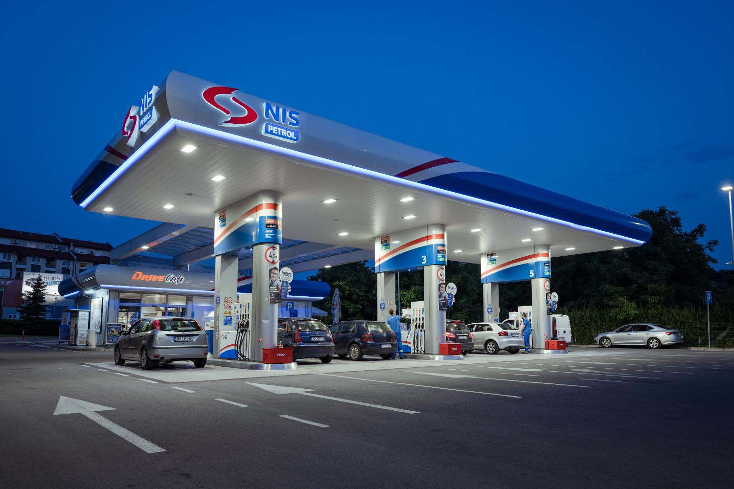 Vučić između Istoka i Zapada: Kako su stranci podelili kolač zvani srpska ekonomija? 5 Vučić između Istoka i Zapada: Kako su stranci podelili kolač zvani srpska ekonomija? 5