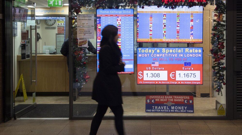 Britanci koji žive u inostranstvu ponovo dobijaju pravo glasa na izborima u Britaniji 1