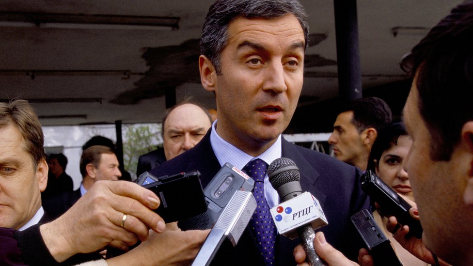 Crna Gora: Kako su Milo i Momo došli na vlast u antibirokratskoj revoluciji 4 Podgorica, 1994.