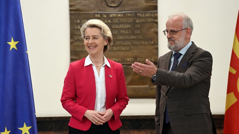 Prvi Albanac na čelu Vlade: Istorijski dan ili "izdaja"? 1