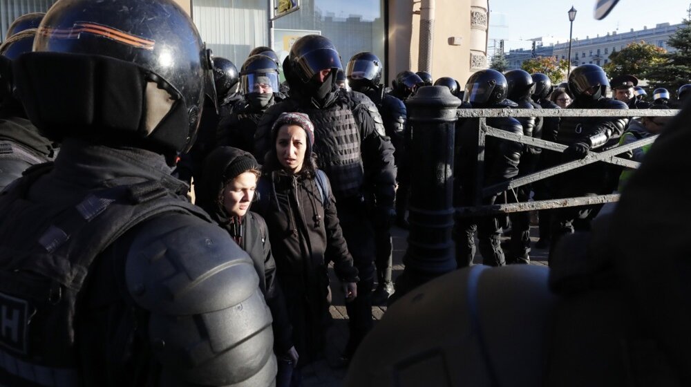 Ruska policija hapsi dok se protest kreće ka regionalnoj prestonici 1