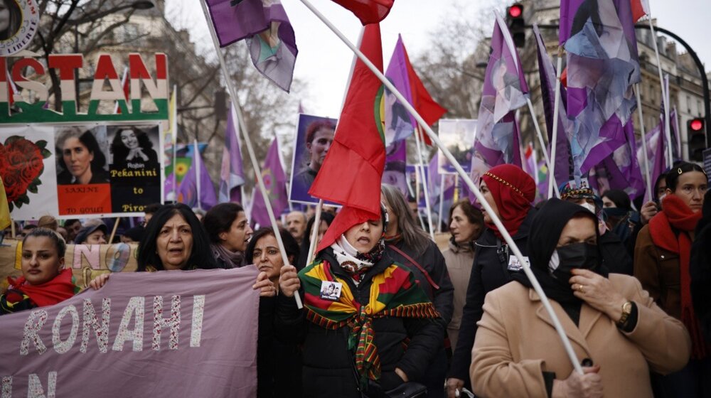 Stotine demonstranata u Parizu traže pravdu za tri Kurda ubijena 2013. 1