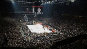 Evroliga kaznila Partizan zbog nedoličnog ponašanja navijača 4 KK Partizan
