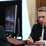 Sankcionisani ruski ministar u Beogradu dočekan porukom “ovo je vaša kuća”: RSE o poseti Mihaila Muraškog Srbiji 7