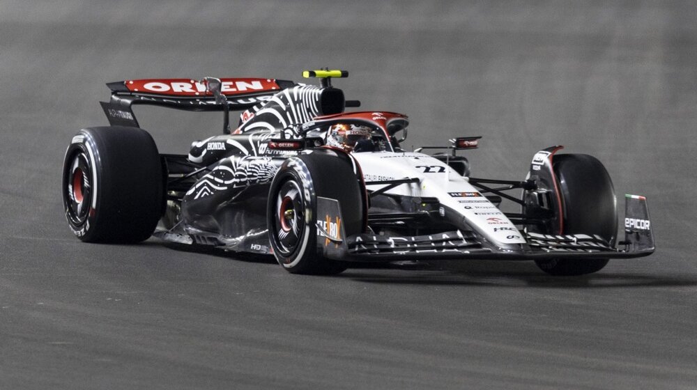 Ekipa Formule 1 Alfa Tauri menja ime 1