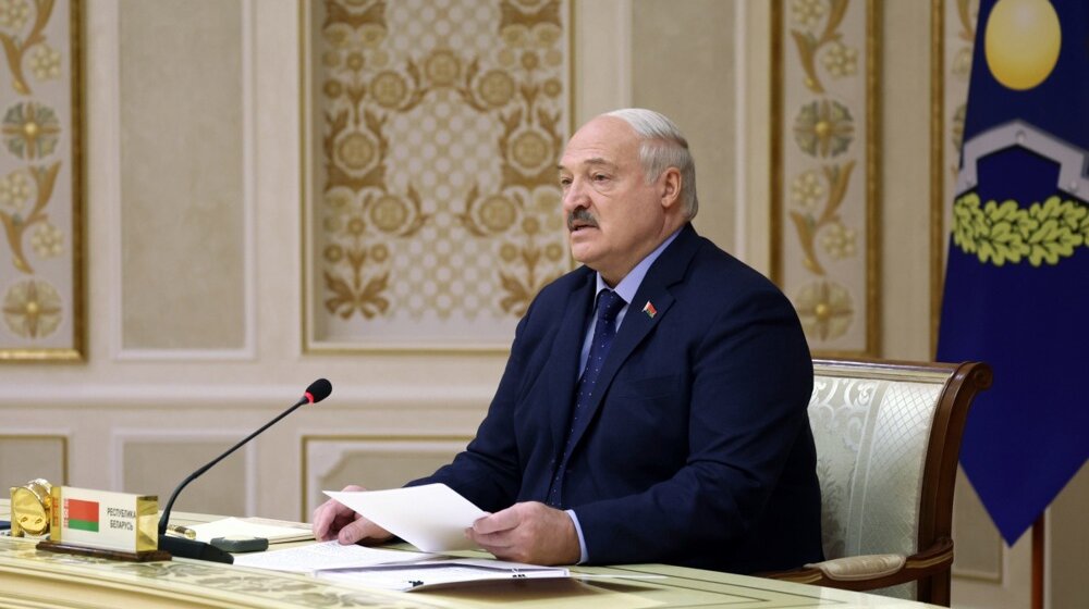 Lukašenko na dan parlamentarnih izbora najavio da će biti kandidat za predsednika 2025. 1