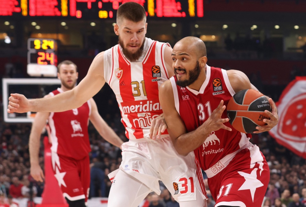 crvena zvezda Kad bi Crvena zvezda češće imala libreto kao što je u milanskoj košarkaškoj "Skali": Gedraitis i Hanga tenorski, Lazić baritonski, Teodosić verdijevski 3