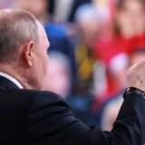 "U Rusiji je 143 miliona ljudi zatvoreno u gigantskom gulagu sa 10 vremenskih zona": Putin, jaja, izbori i rat u analizi kanadske novinarke za Kijev post 2