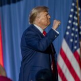 Tramp pobedio na prvim predizborima u Ajovi 5