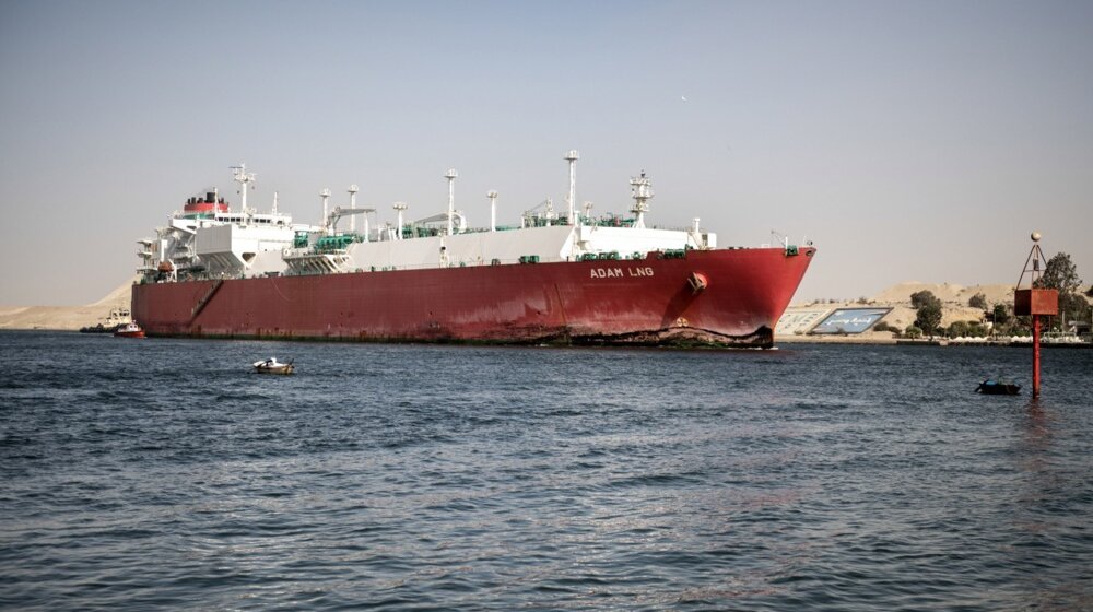 Danska kompanija za pomorski transport saopštila da obustavlja prolaz brodova kroz Crveno more 1