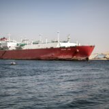Danska kompanija za pomorski transport saopštila da obustavlja prolaz brodova kroz Crveno more 3