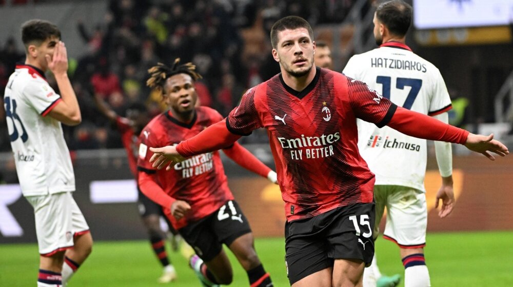 Milan u četvrtfinalu Kupa Italije: Jović dvaput savladao Radunovića 1