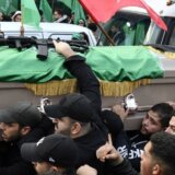 Hiljade ljudi u Bejrutu prisustvovalo sahrani zvaničnika Hamasa, ubijenog u izraelskom napadu 7