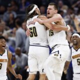 Pola minuta Nikole Jokića i trojka s 12 metara u zvuk sirene: Dva presudna poena Denverovog asa za trijumf u San Francisku (VIDEO) 8