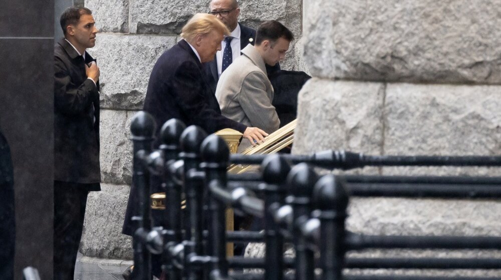 Tramp aludira da vlast za predsedničke izbore 'uvozi glasače' - migrante 1