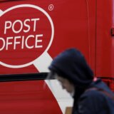 "Znali smo od početka": Izvinjenje kompanija Fudžicu jer je zbog neispravnog softvera došlo do pogrešne osude stotina radnika pošte širom Britanije 4