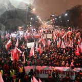 Prethodna vlast izvela desetine hiljada ljudi u Varšavi protiv nove proevropske vlade 6