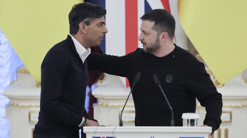 Ukrajina i Velika Britanija potpisale sporazum o bezbednosti 1