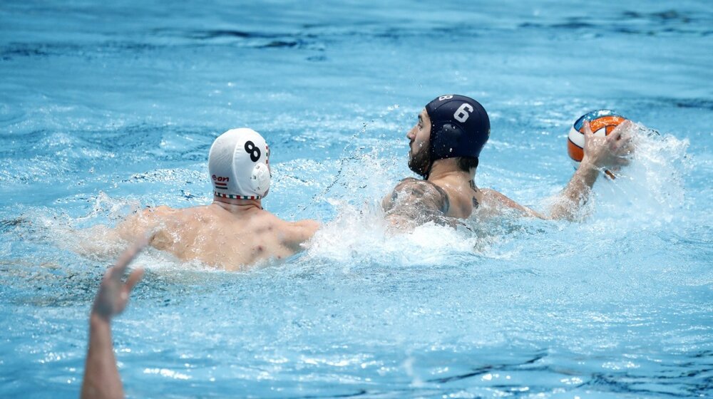 Tragičar četvrtfinala s Mađarima: Kako je Marku Raduloviću na peterce iskliznula lopta iz ruke (VIDEO) 1