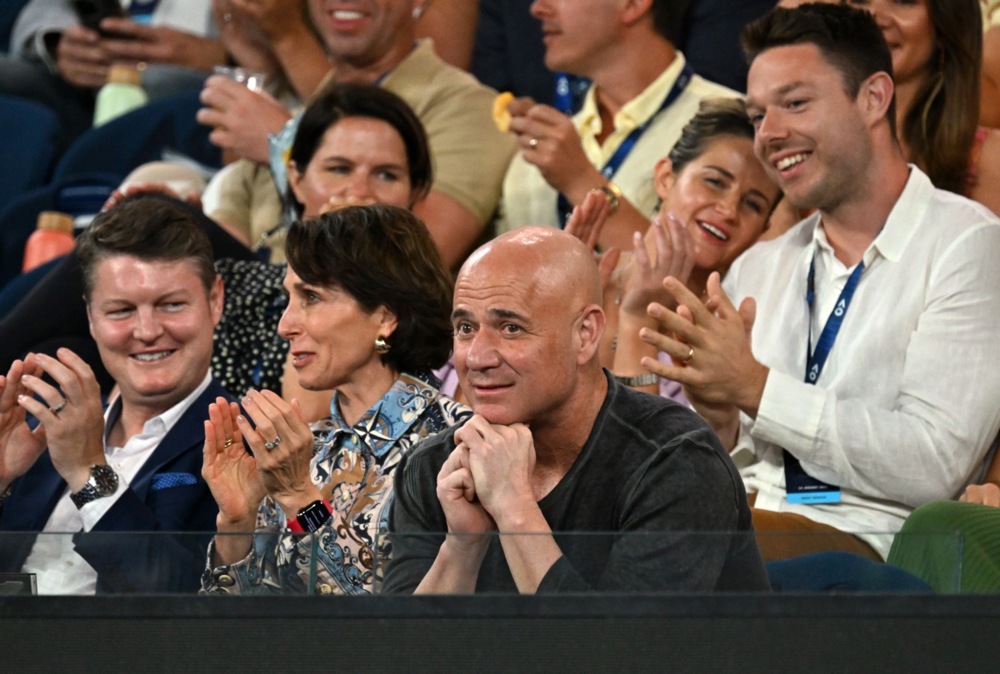 Hvatanje za granu iz vrtloga prvog kola: Đoković većim naporom nego što je hteo protiv Hrvata Prižmića probio led na Australijan openu 6