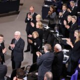 Emanuel Makron iznenadio Nemce: Uradio je nešto što francuski predsednici rade izuzetno retko 3