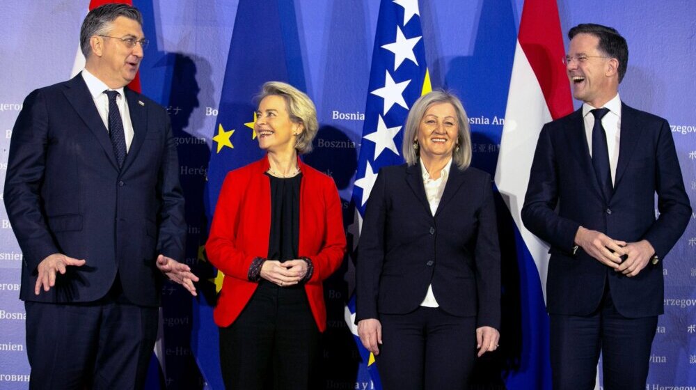 Fon der Lajen i drugi zvaničnici EU u Sarajevu: Pred BiH ključni trenutak, ne treba ga propustiti 1