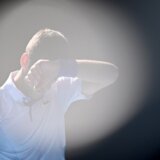 Samo je sunca večan sjaj i u Melburnu: Đoković izgubio na Australijan openu posle 2.195 dana i prvi put u polufinalu 4