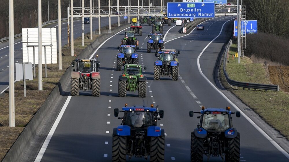 Mond: Pojačana blokada poljoprivrednika u Belgiji 1