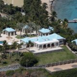 Seksualno nasilje i Džefri Epstin: Detaljni opisi angažovanja maloletnica „za masažu i rad" 8