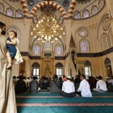 Japan i muslimani: Godinama traje borba zajednice gde sahraniti bližnje u zemlji gde je kremacija uobičajena 6