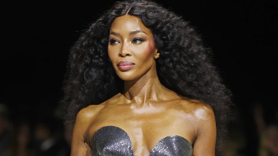 Naomi Campbell walks the runway at the Alexander McQueen SS24 show during Paris Fashion Week at Le Carreau du Temple on September 30, 2023 in Paris, France