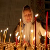 Božić: Pravoslavni hrišćani proslavljaju jedan od najznačajnijih verskih praznika 2