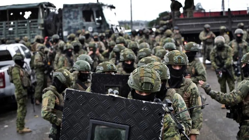 ekvador, vojska