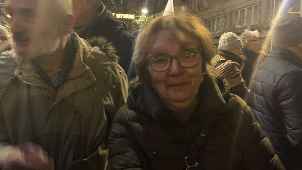 Protesti u Srbiji: Opozicija i dalje traži ponavljanje izbora, obeležena i godišnjica smrti Olivera Ivanovića 2 Protest u Beogradu