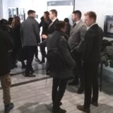 Srbija i nasilje: Počelo suđenje roditeljima dečaka koji je izvršio zločin u školi u Beogradu, javnost isključena 7