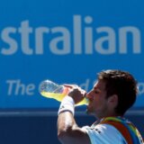 Uzaludna borba sa samim sobom na 36 stepeni: Kada je Đoković prethodno igrao u četvrtfinalu Australijan opena po danu? 4
