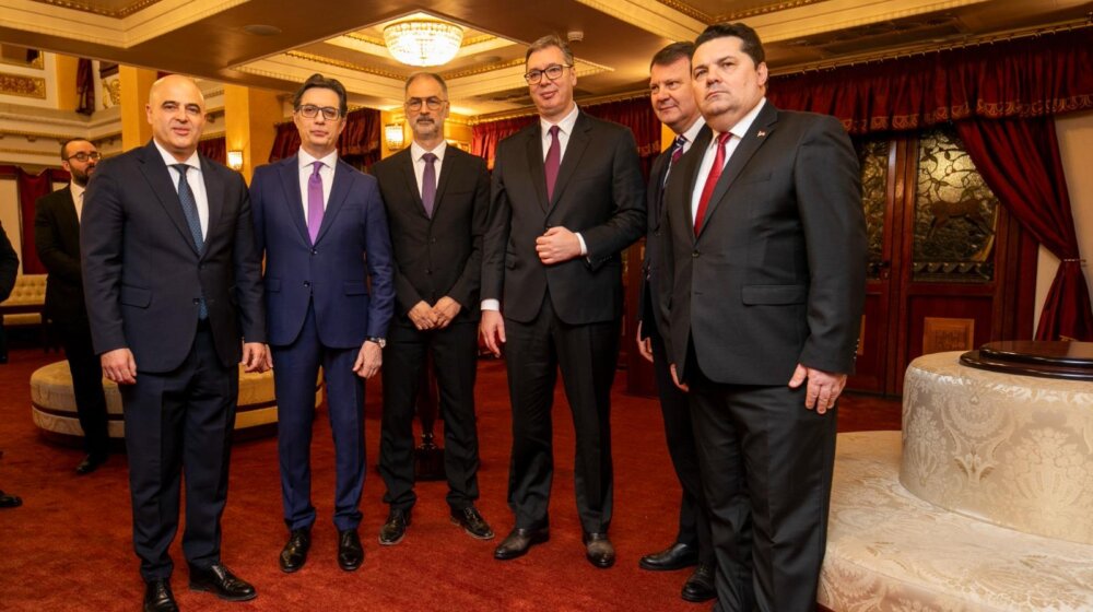 Bugarska agencija Bgnes: Vučić se pridružio "antievropskoj retorici koja blokira S. Makedoniju u EU" 1