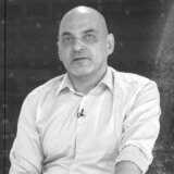 Promocija knjige preminulog novinara Denisa Kolundžije u subotu u Novom Sadu 8