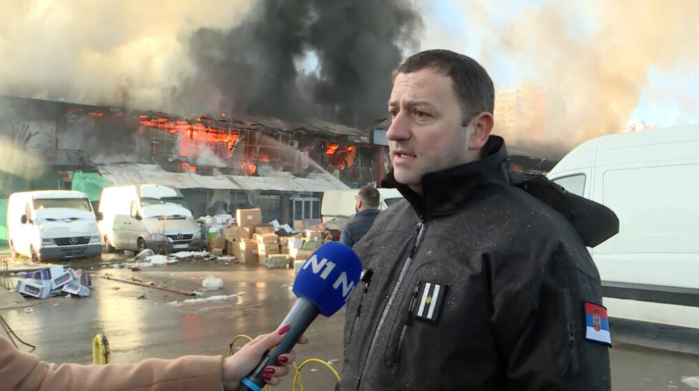 Načelnik Sektora za vanredne situacije o požaru u Bloku 70: Gašenje vatre kompleksno, čulo se i nekoliko detonacija 1