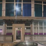 U Kosovskoj Mitrovici skinut znak sa ekspoziture Komercijalne banke, govori se o zatvaranju 11